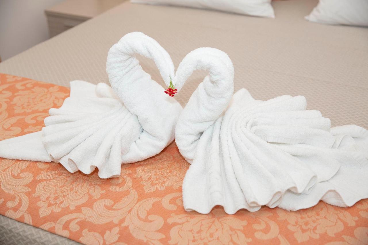Hotel Bay And Luxury Charaki